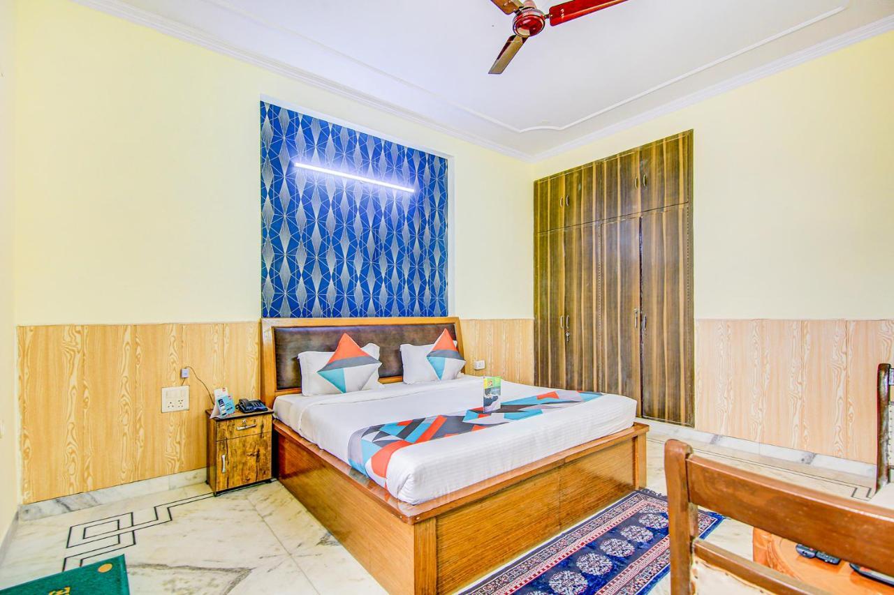 Fabexpress Royal Ashray Hotel Noida Kültér fotó