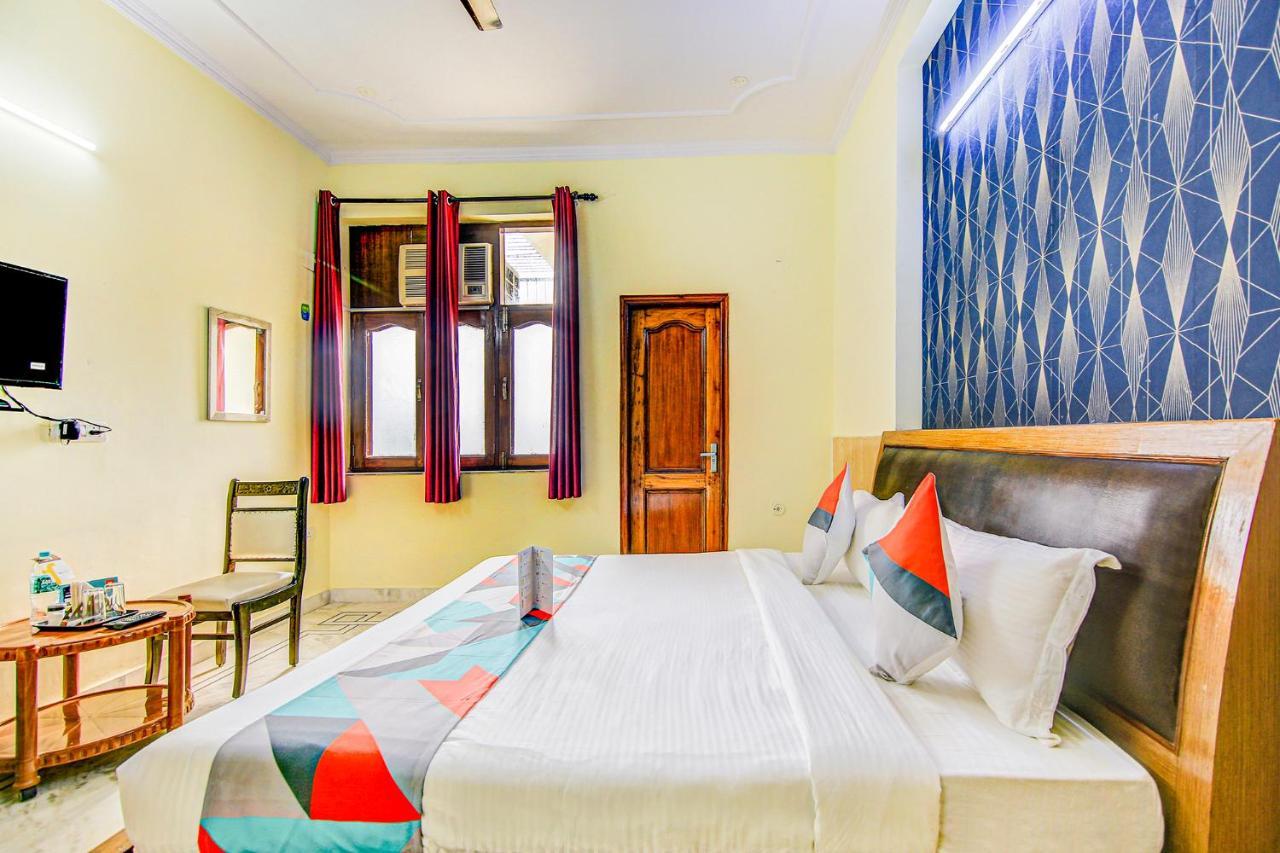 Fabexpress Royal Ashray Hotel Noida Kültér fotó