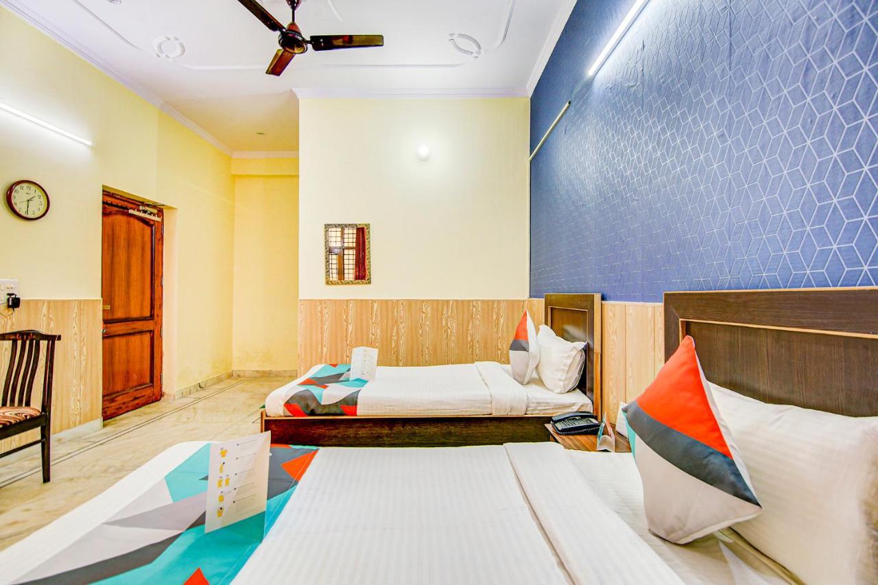 Fabexpress Royal Ashray Hotel Noida Kültér fotó